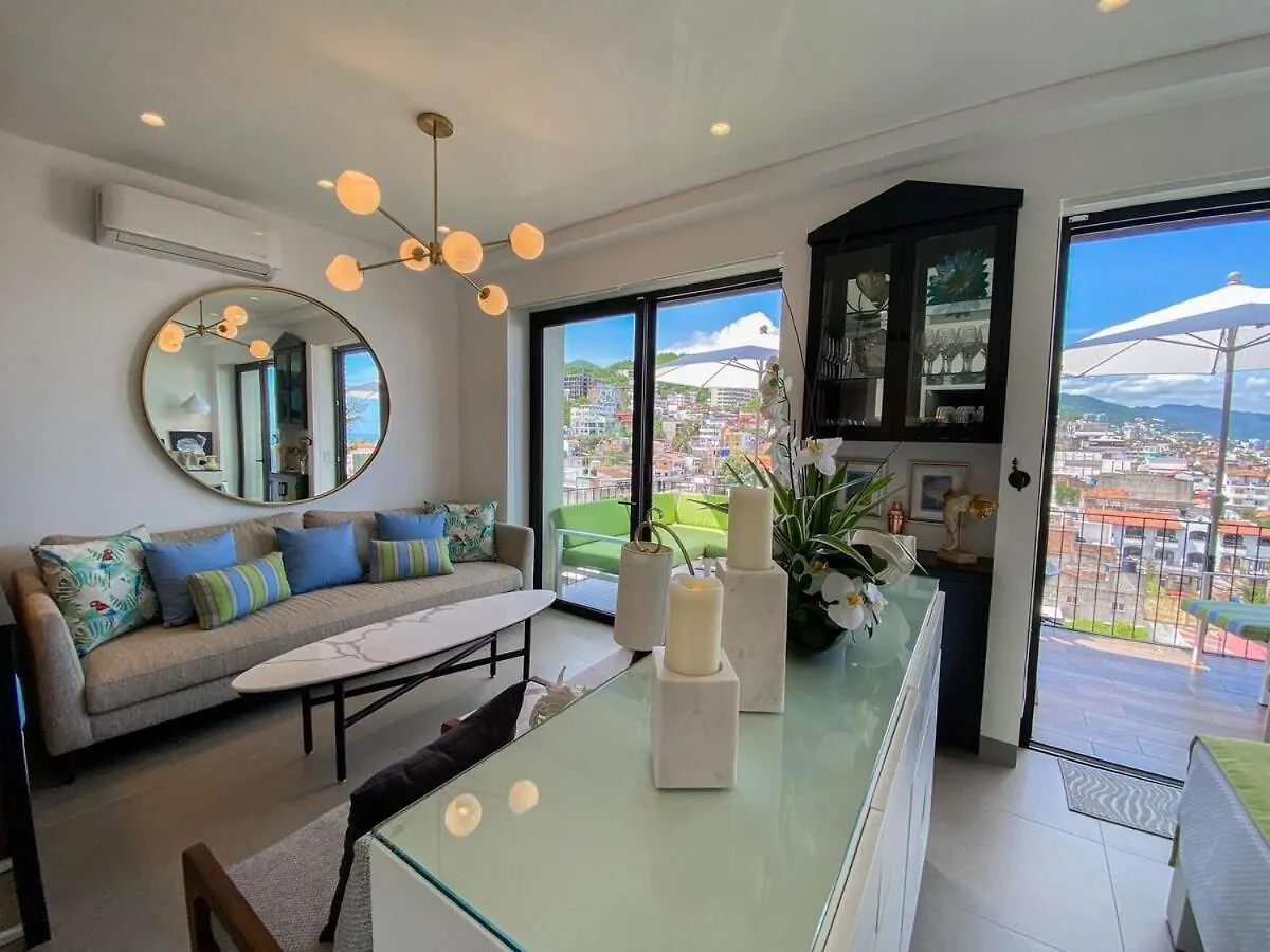 Blissful Ocean-View Penthouse With Rooftop Pool Puerto Vallarta