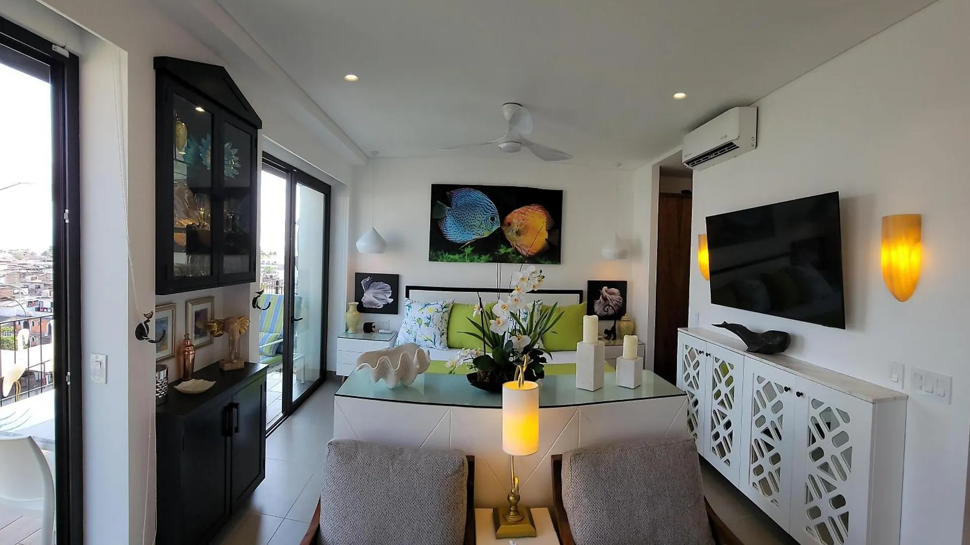 Blissful Ocean-View Penthouse With Rooftop Pool Puerto Vallarta